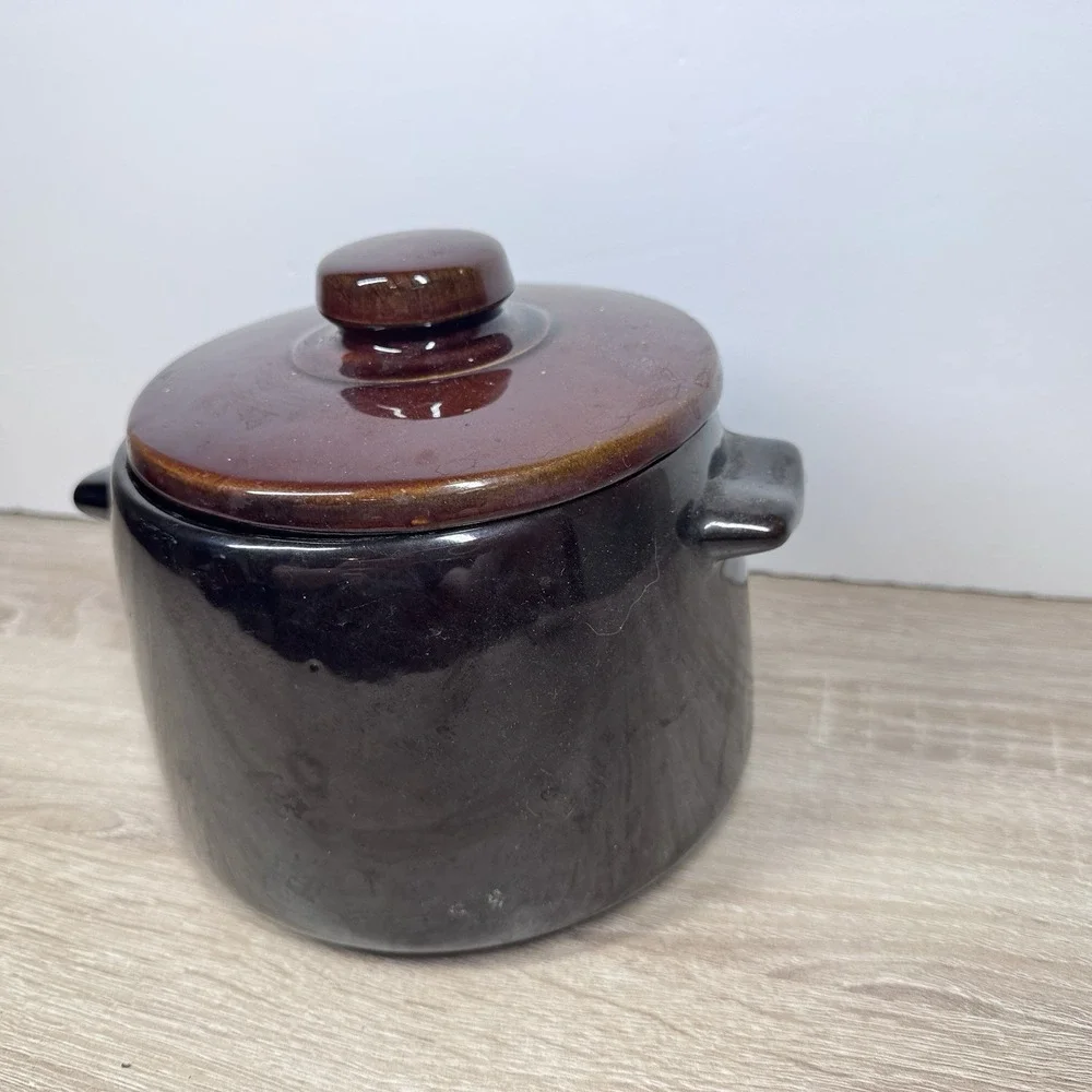 West Bend Bean Pot Stock Pot with Lid Brown Glazed Stoneware USA